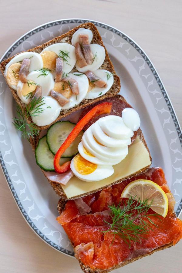 Отель Cafe Alppila Inio Экстерьер фото